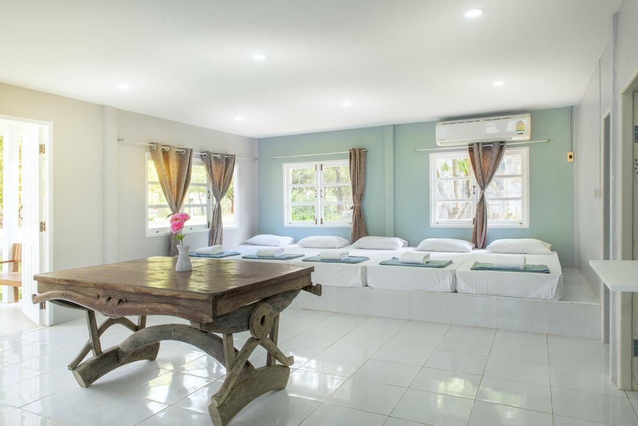 Ivy Cottage By Qiu Muak Lek Buitenkant foto
