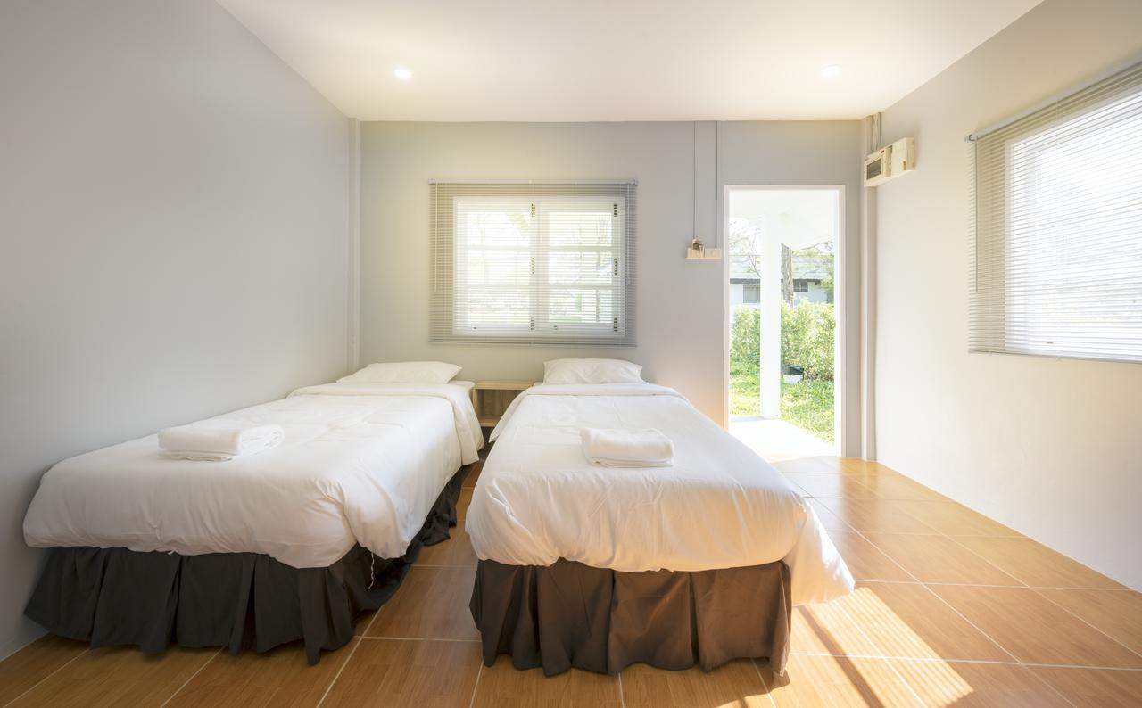 Ivy Cottage By Qiu Muak Lek Buitenkant foto